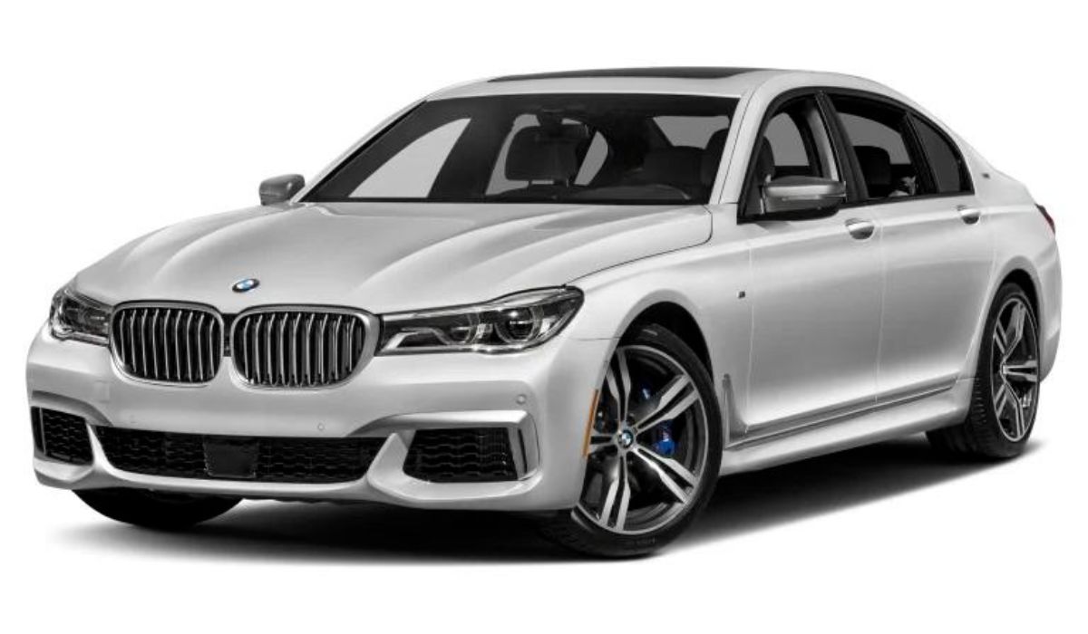 BMW M760: A Symphony of Power and Luxury